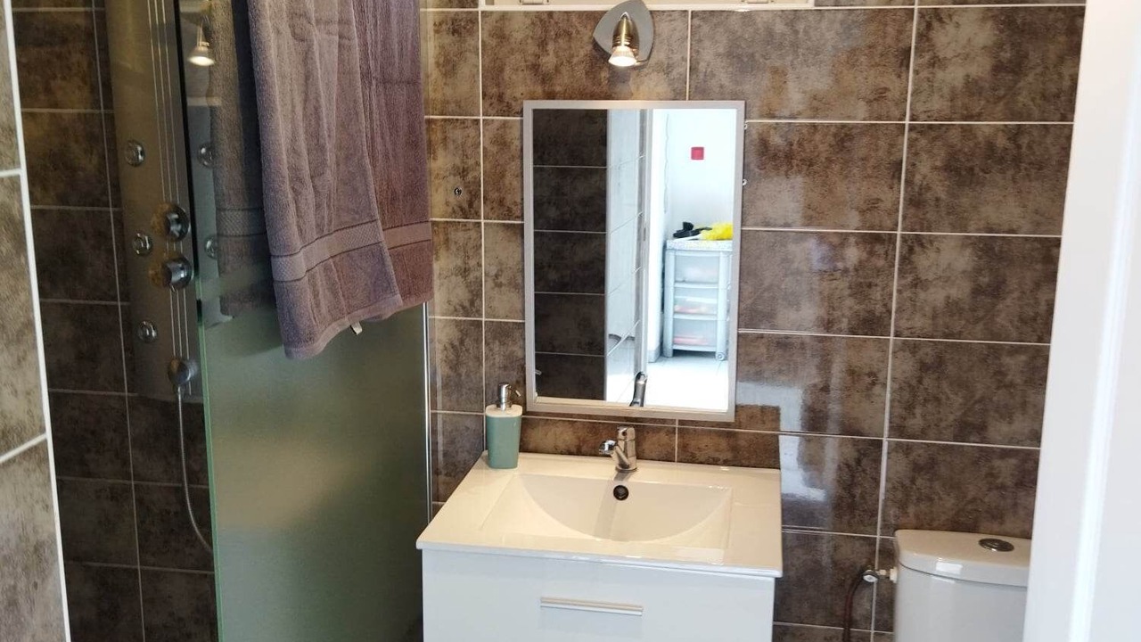 Photo of Bathroom in Tourville-les-Ifs