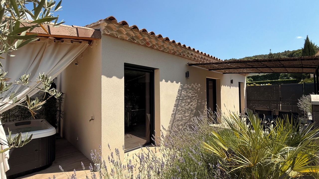 Photo of Patio Balcony in Vaison-la-Romaine