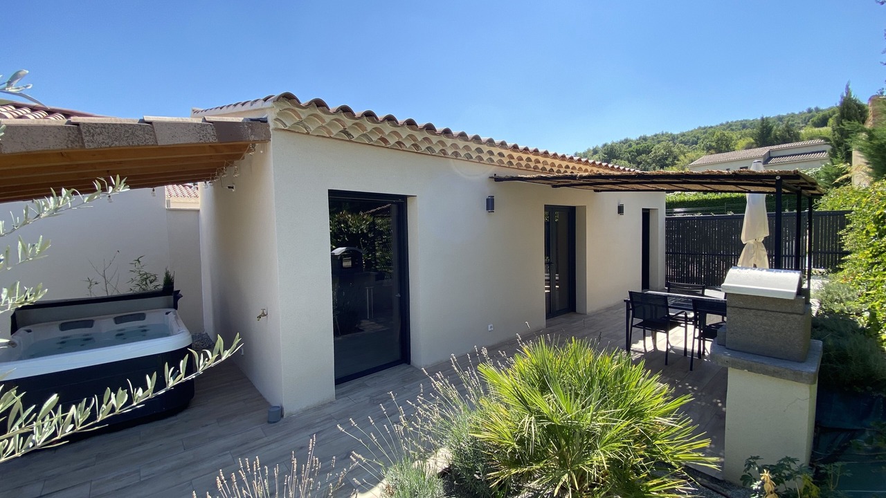 Photo of Patio Balcony in Vaison-la-Romaine