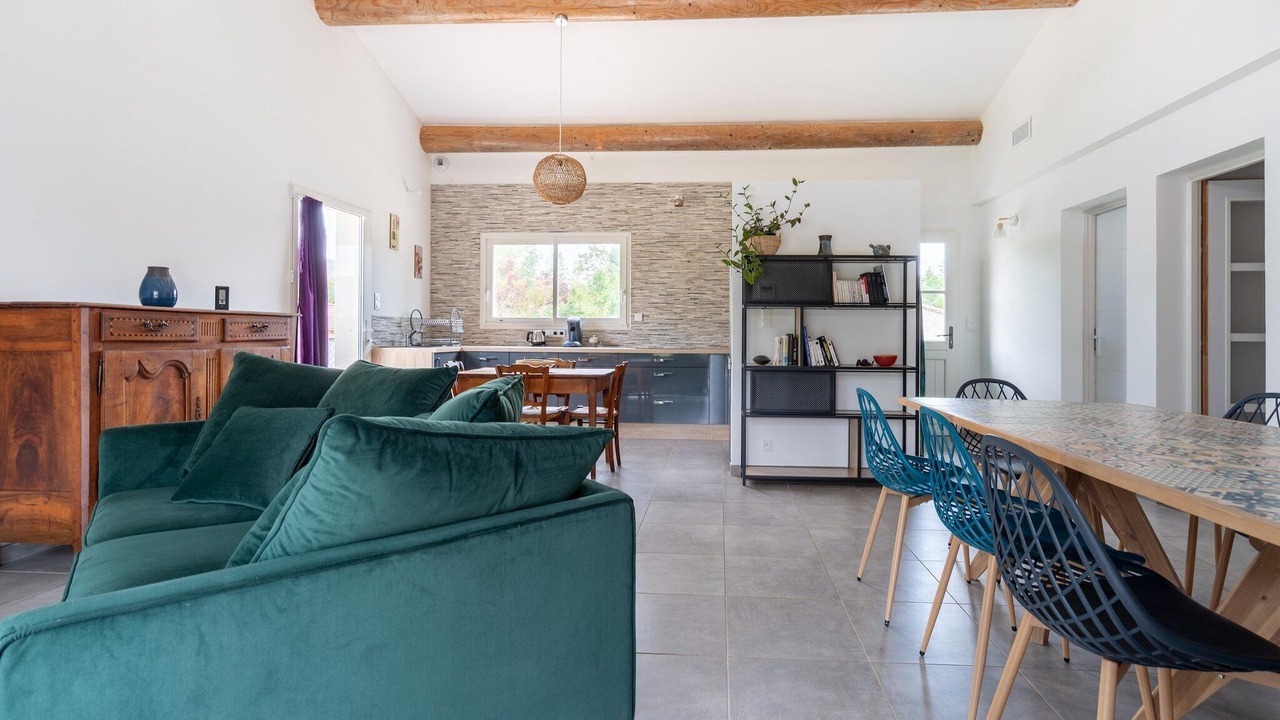 Photo of Livingroom in Saint-Andre-de-Roquepertuis