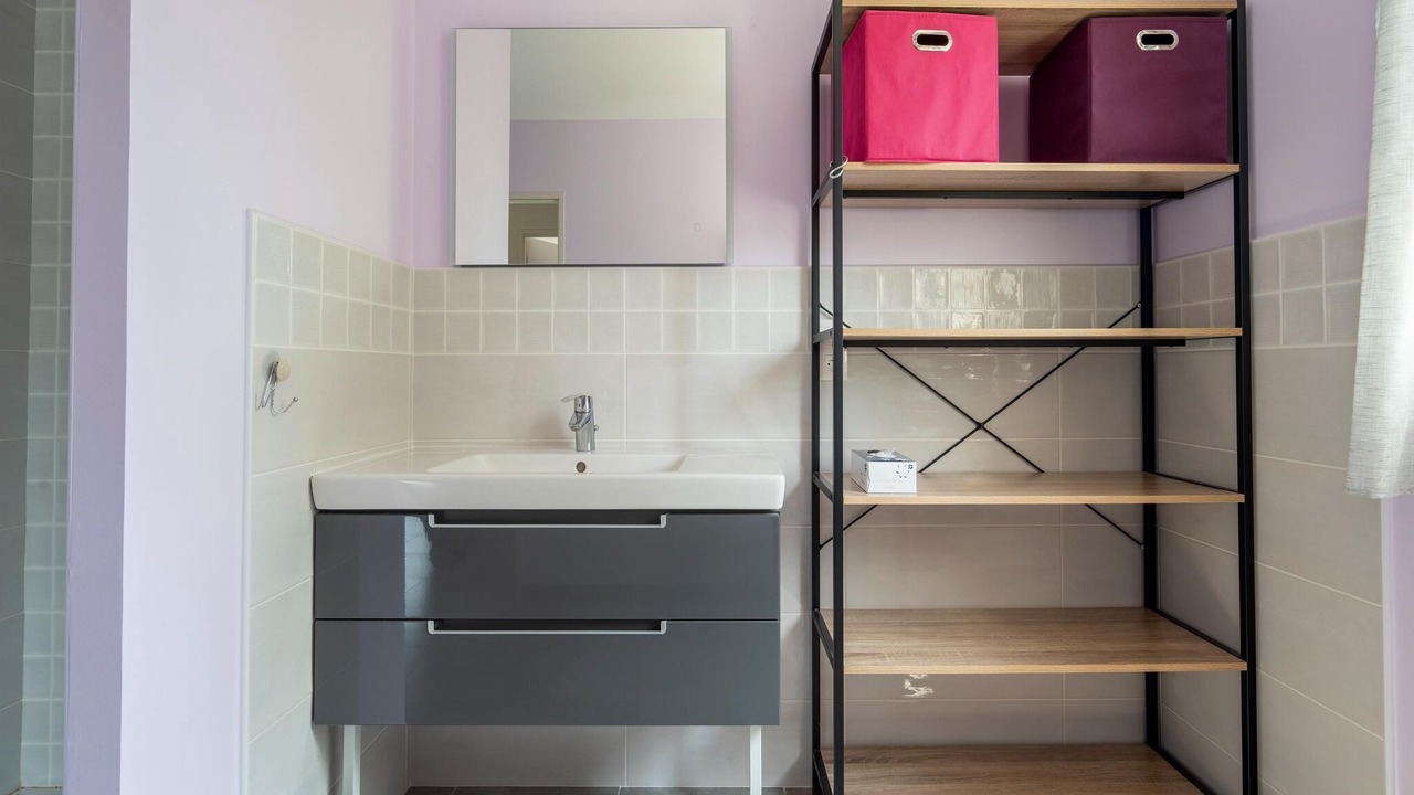 Photo of Bathroom in Saint-Andre-de-Roquepertuis