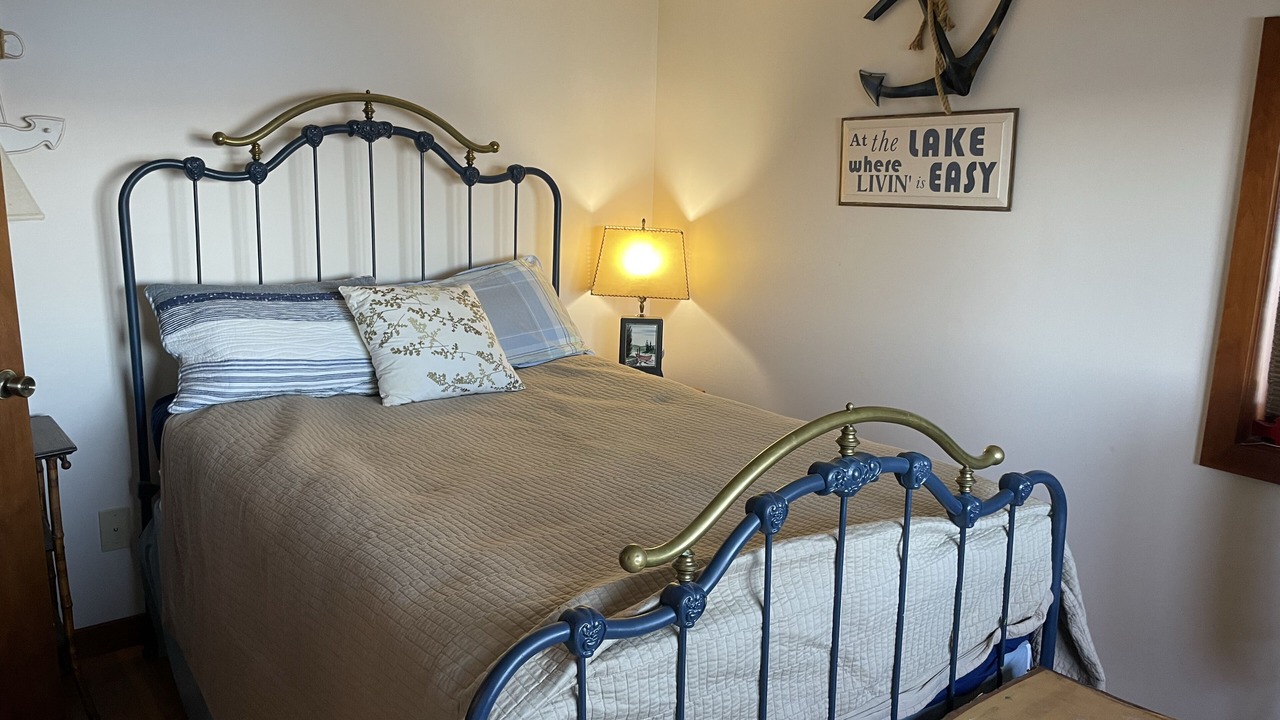 Photo of Bedroom in Skaneateles