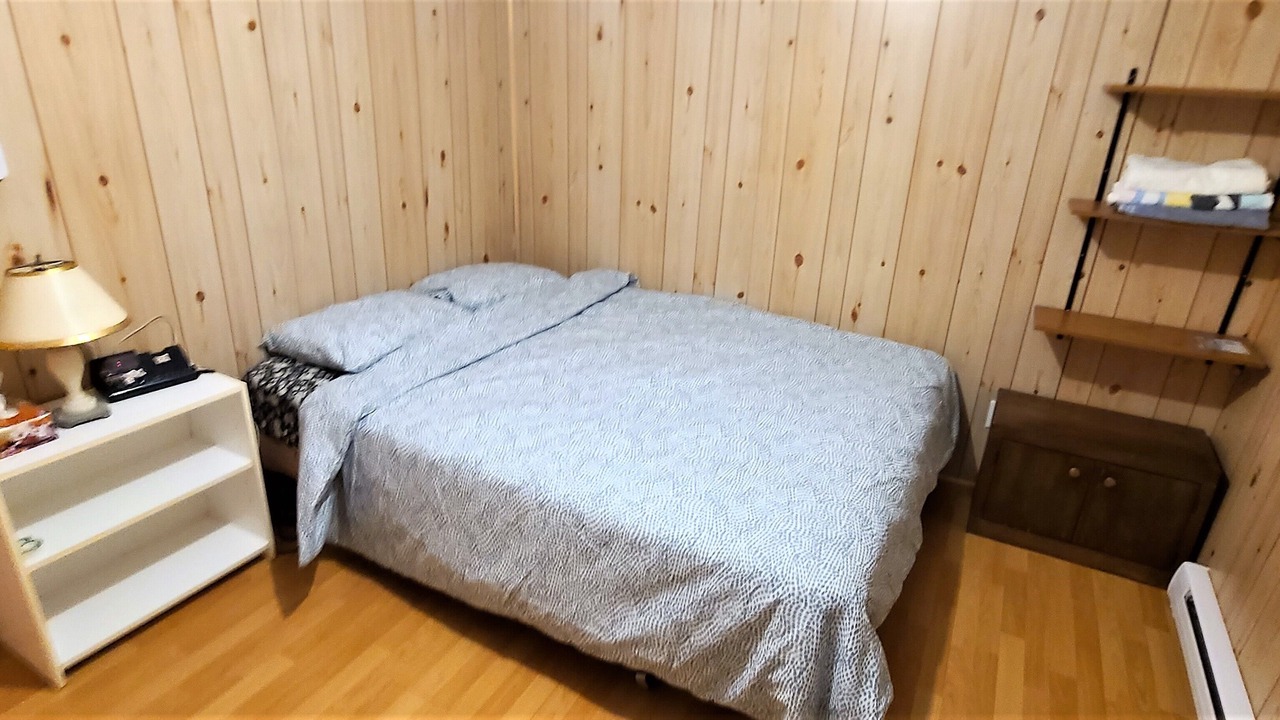 Photo of Bedroom in Bracebridge