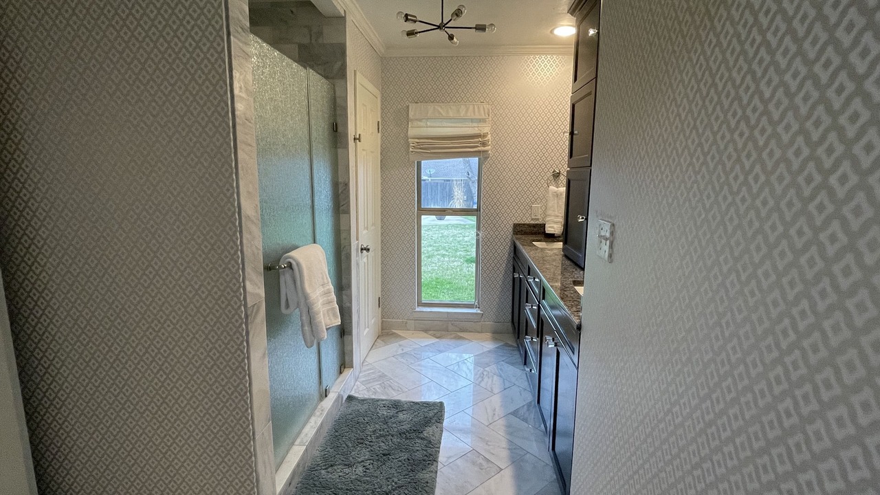 Photo of Bathroom in Central Oklahoma City
