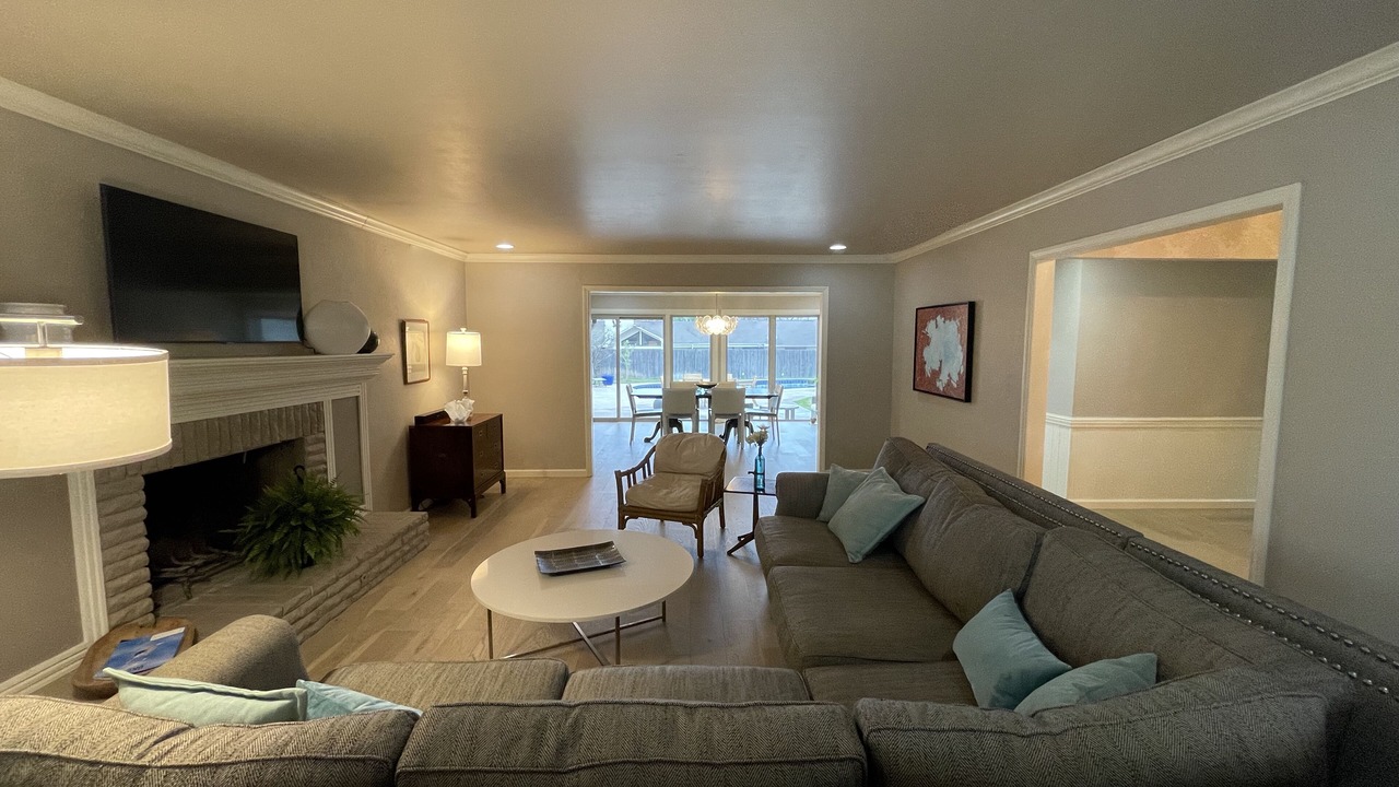 Photo of Livingroom in Central Oklahoma City