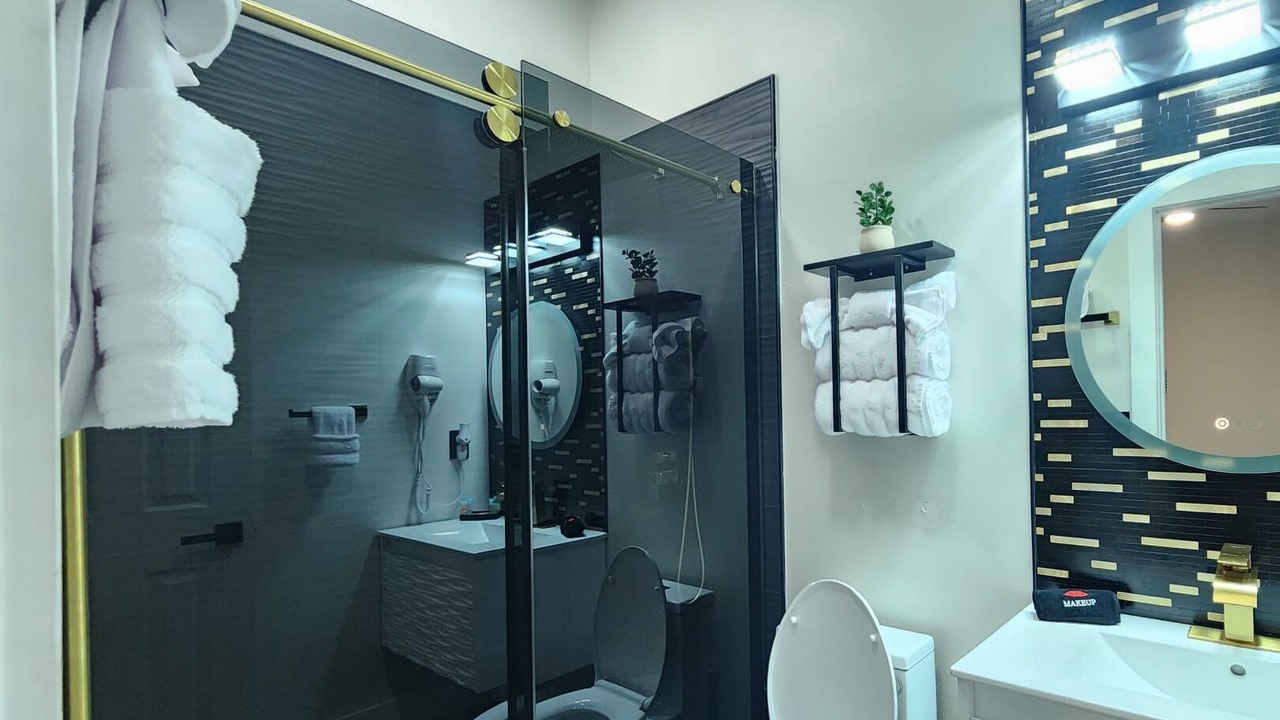 Photo of Bathroom in Town N County Park