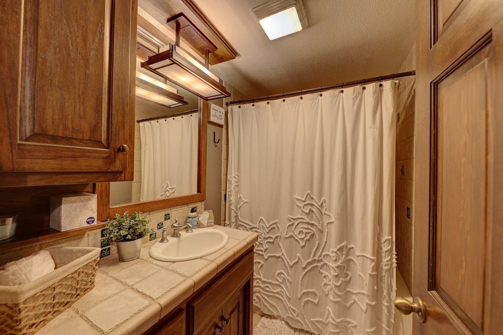 Photo of Bathroom in Harper
