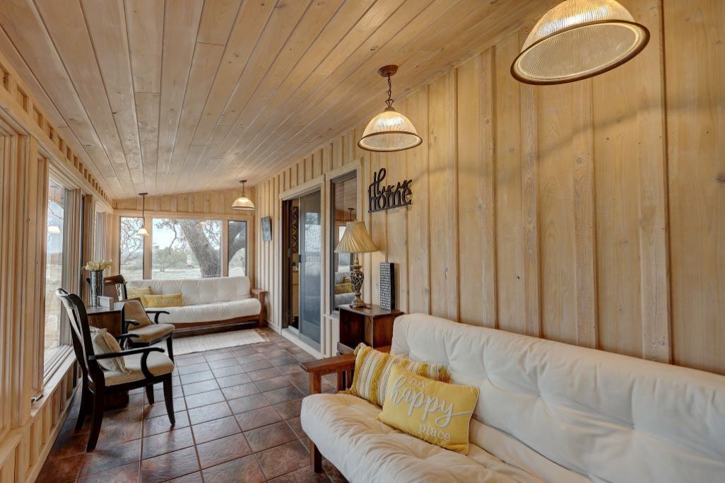 Photo of Livingroom in Harper