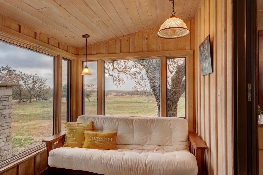 Photo of Livingroom in Harper
