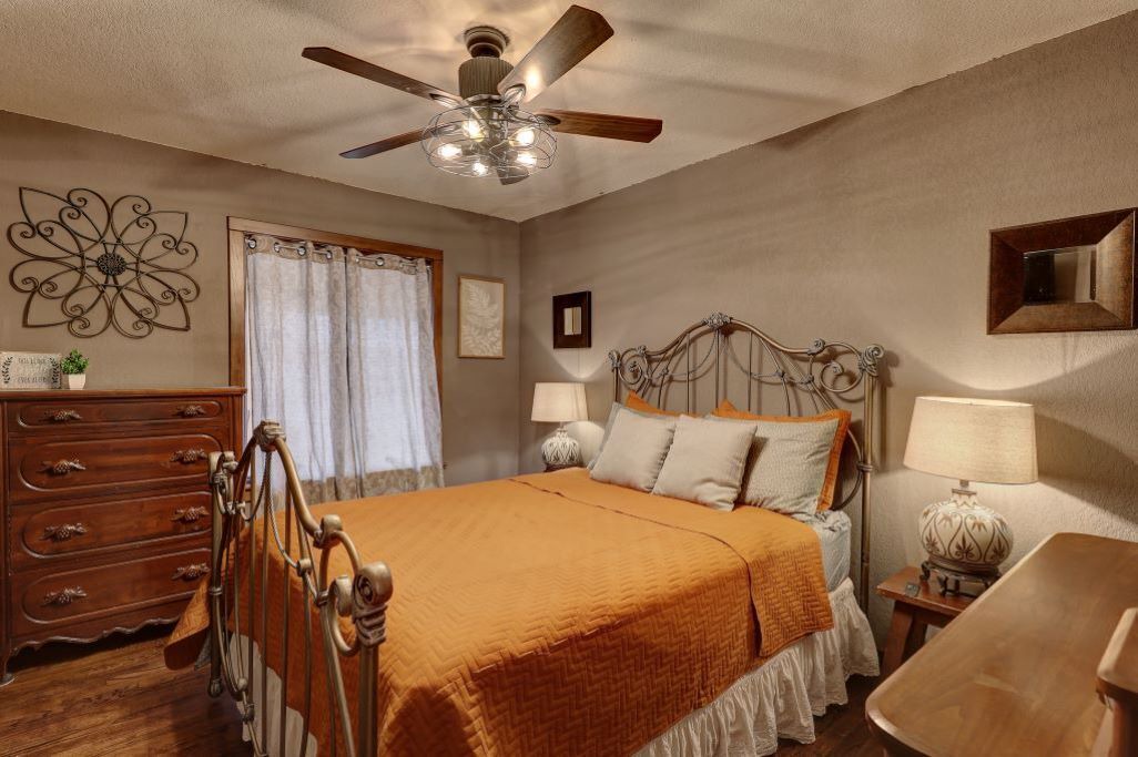 Photo of Bedroom in Harper