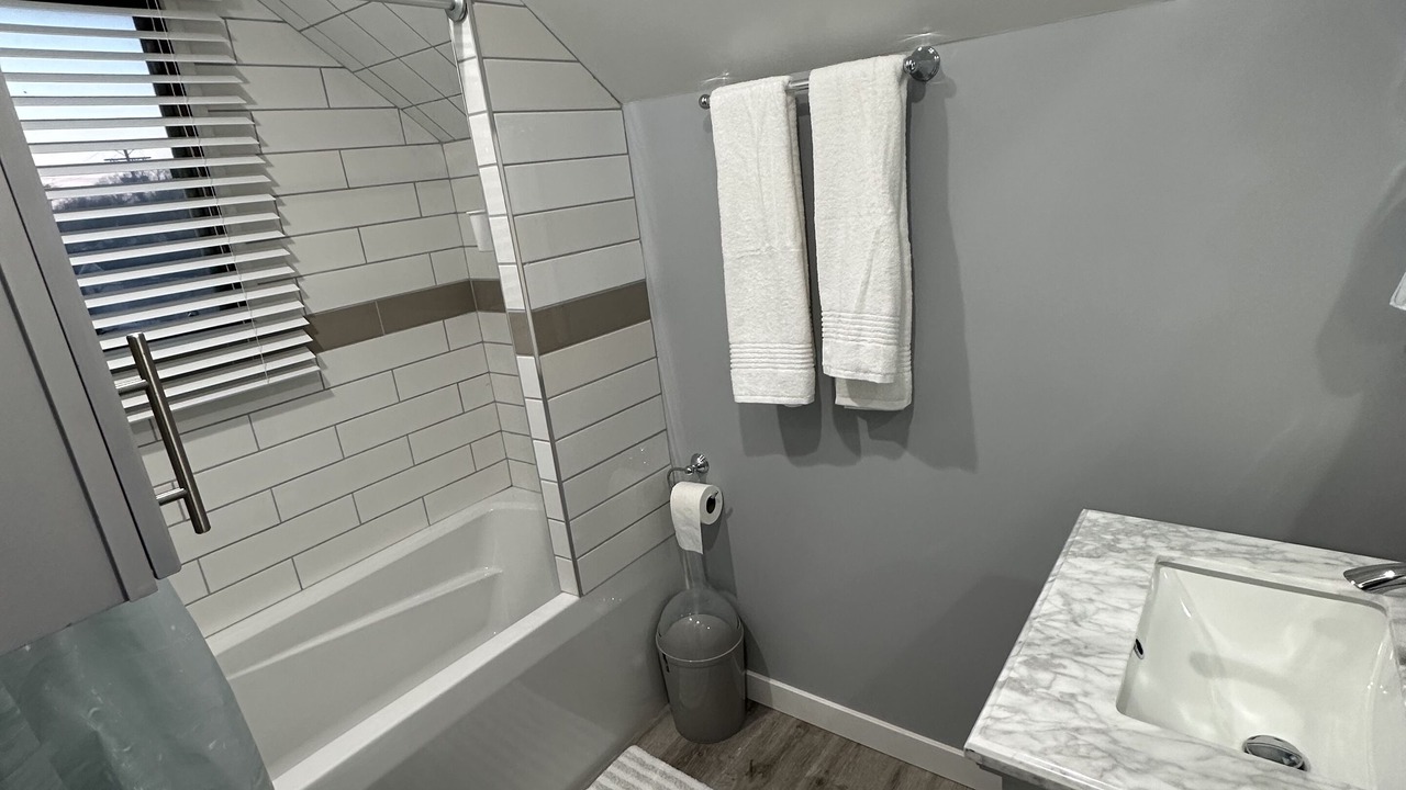 Photo of Bathroom in East Kildonan