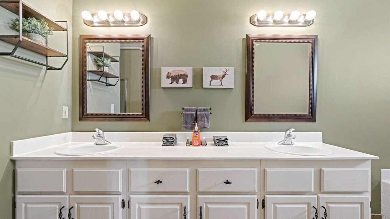 Photo of Bathroom in Brian Head