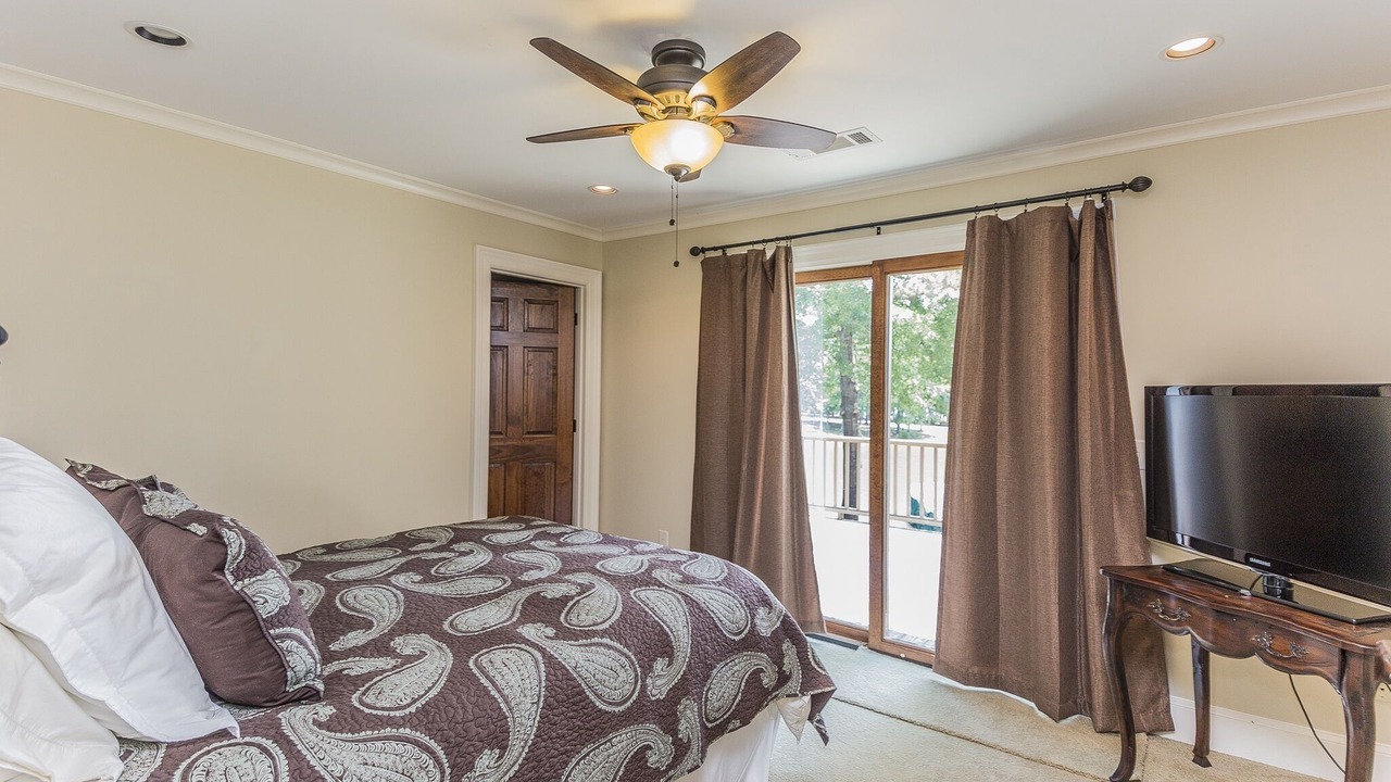 Photo of Bedroom in Greensboro