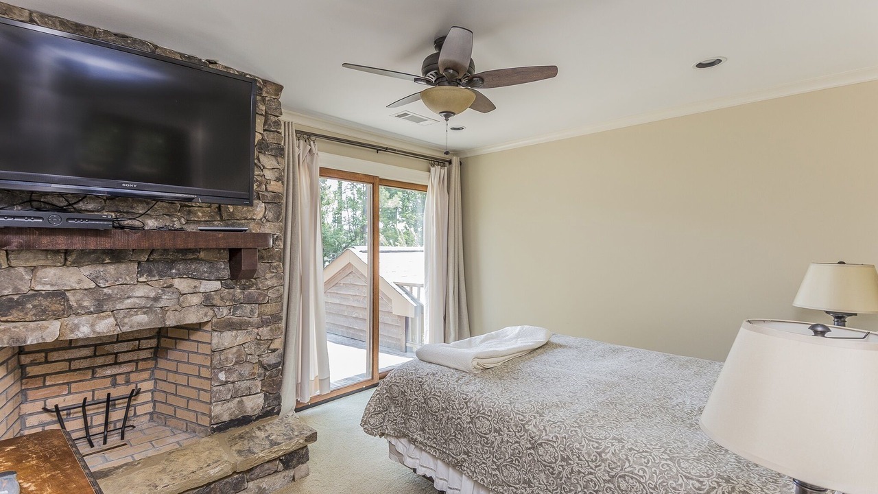 Photo of Bedroom in Greensboro