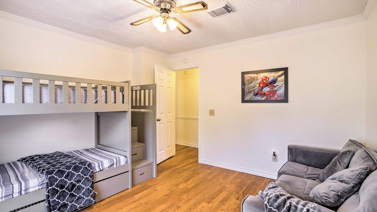 Photo of Bedroom in Mission Bend