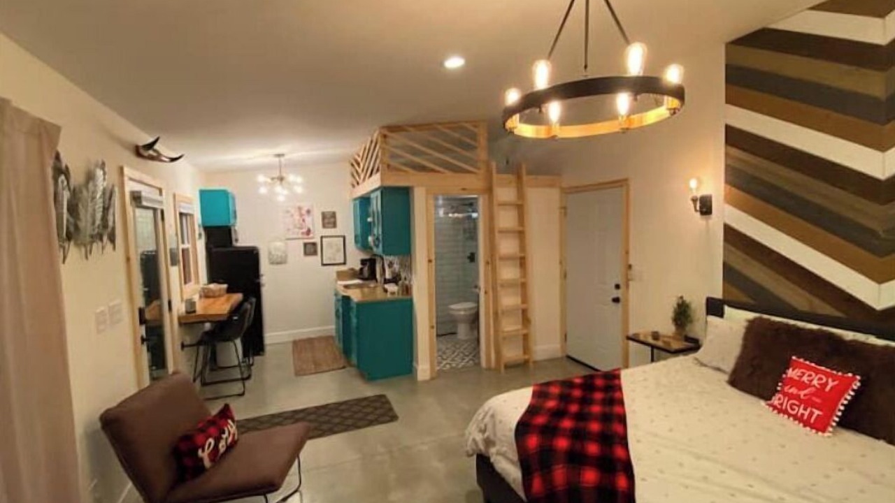 Photo of Bedroom in College Grove