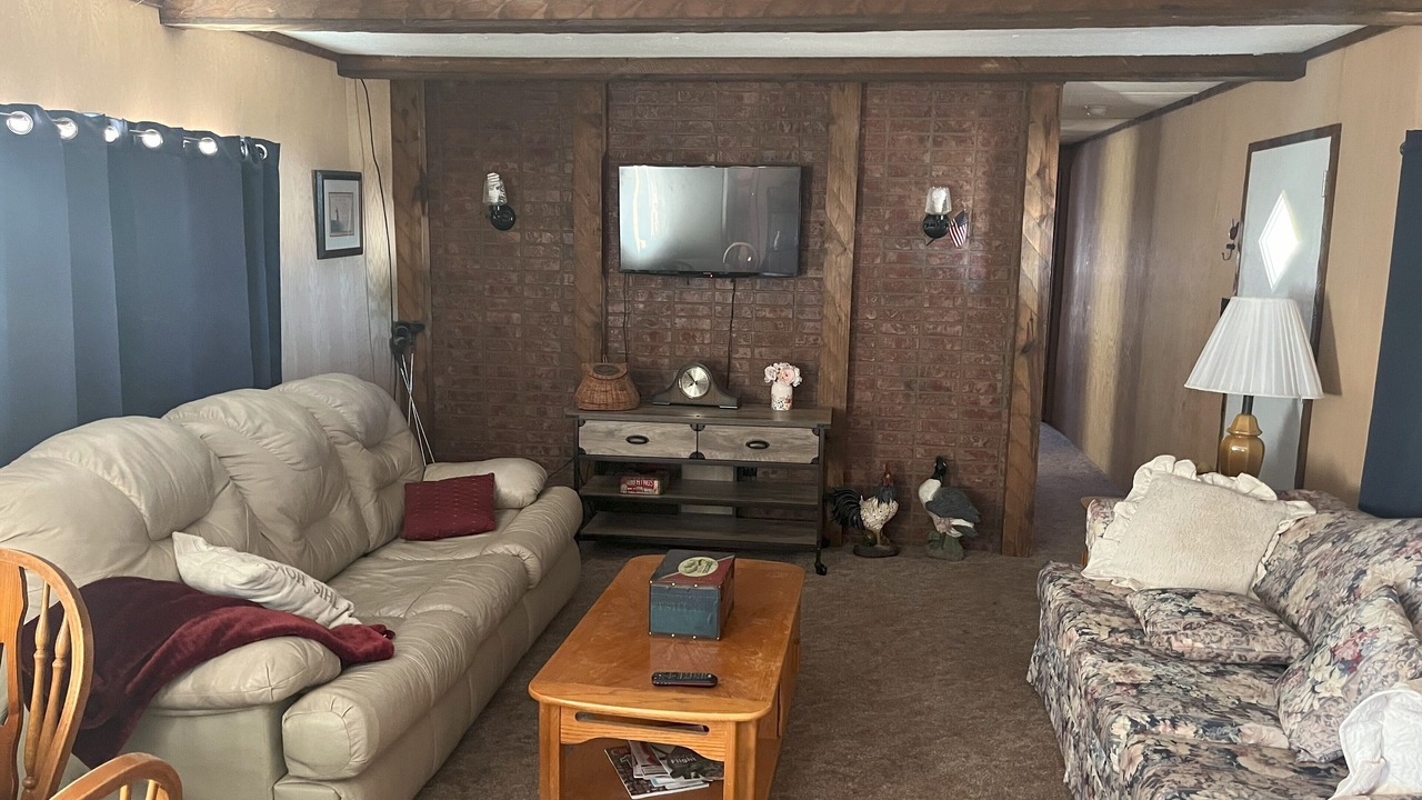 Photo of Livingroom in Logan