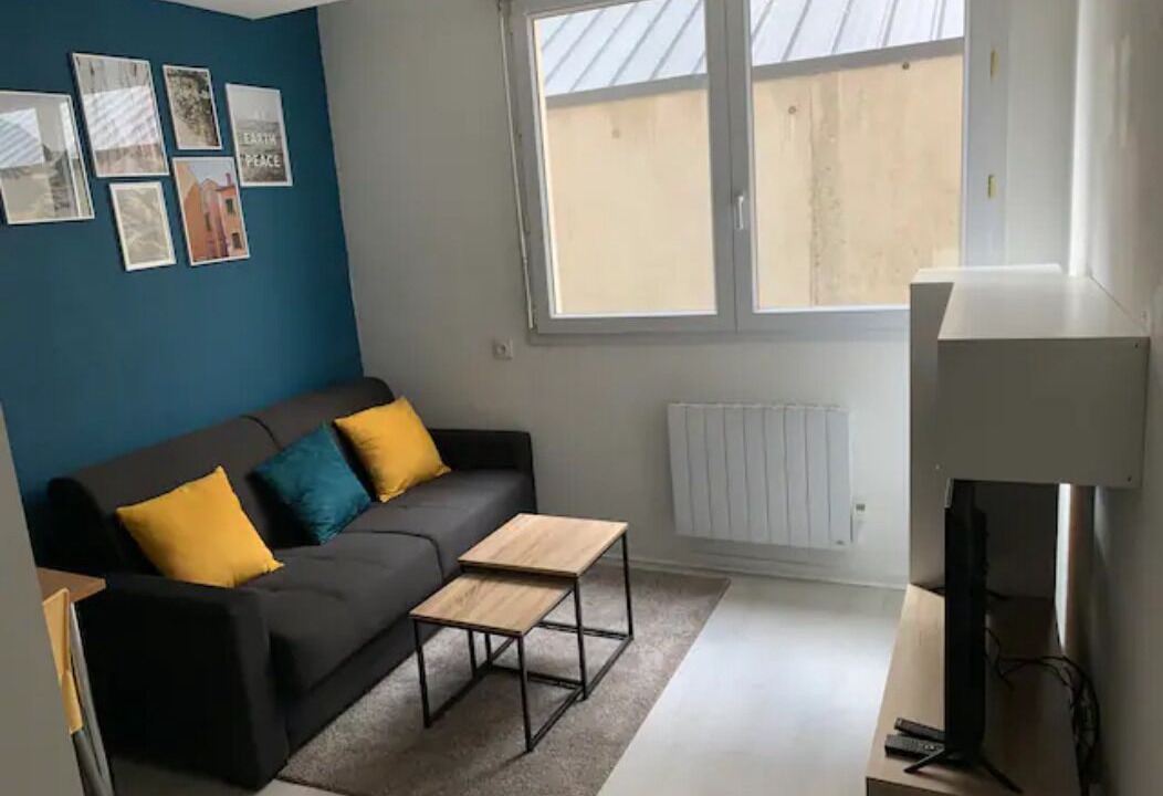 Photo of Livingroom in Quartier Saint-Marc - Croix de Pierre - Saint-Nicaise