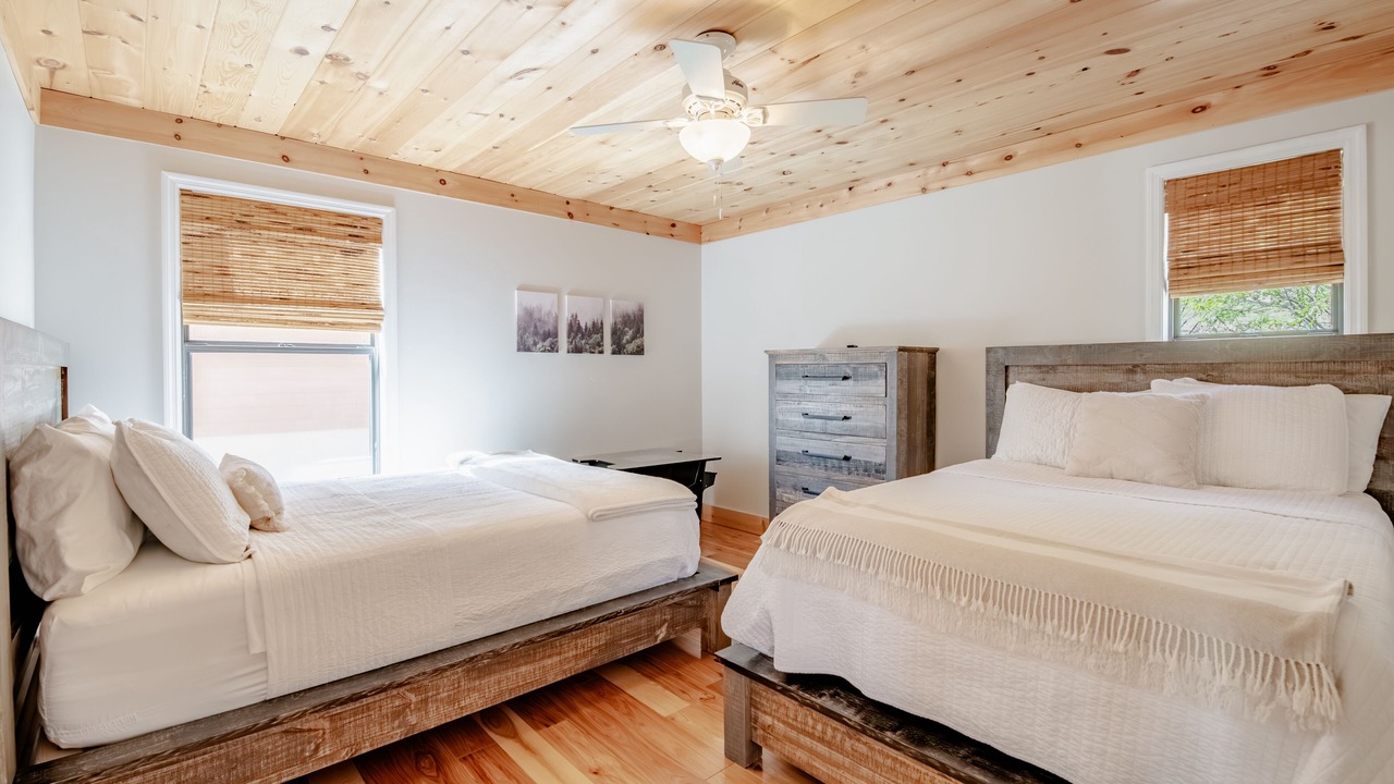 Photo of Bedroom in Chalet Village