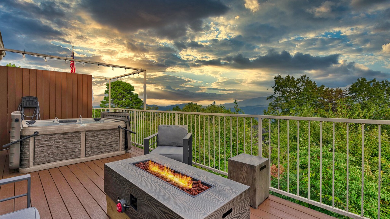 Photo of Patio Balcony in Chalet Village