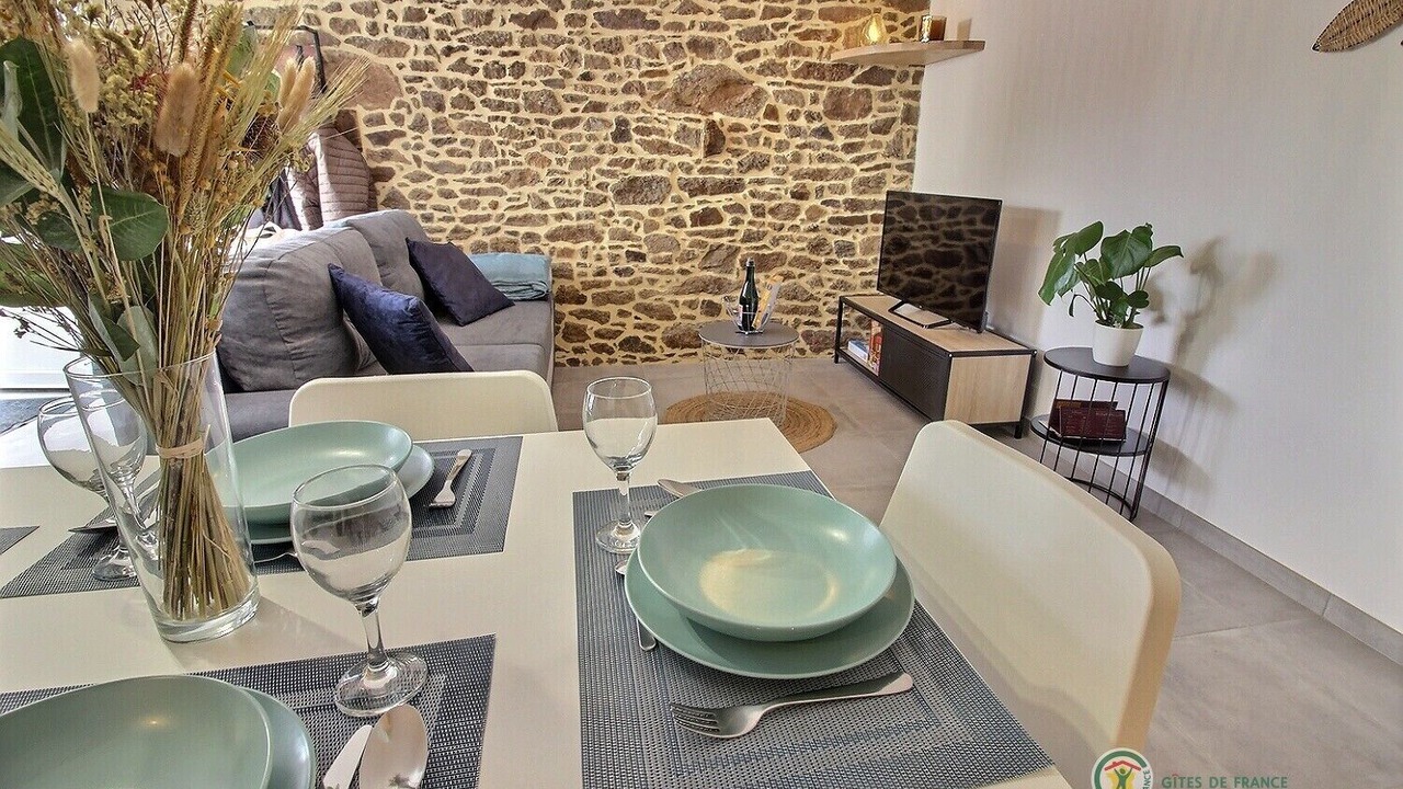 Photo of Others in Saint-Helen