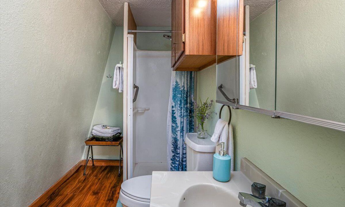 Photo of Bathroom in Rainbow Valley