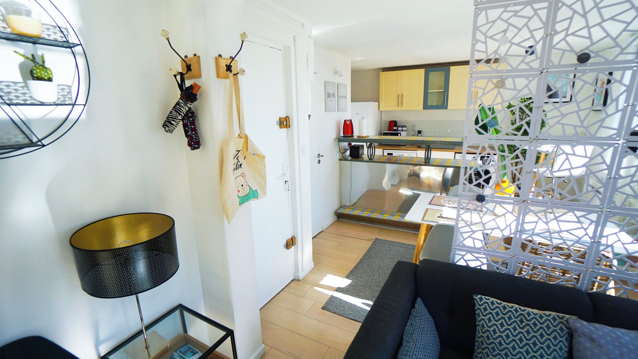 Photo of Livingroom in Cote Est Soquence