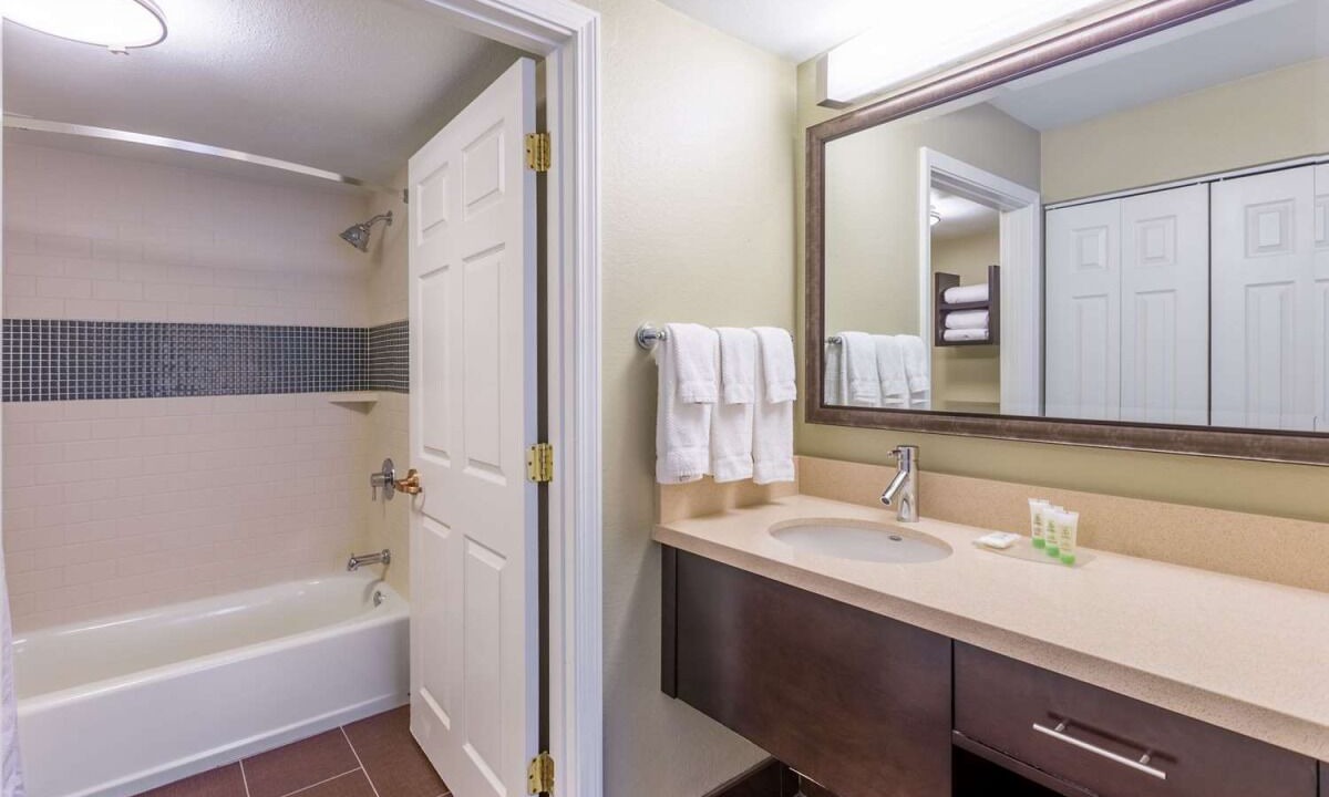 Photo of Bathroom in Dunwoody