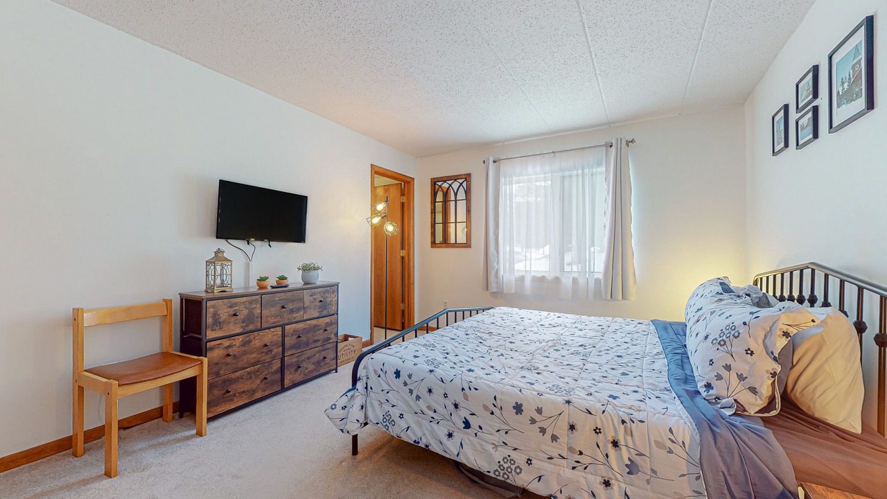 Photo of Bedroom in West Dover