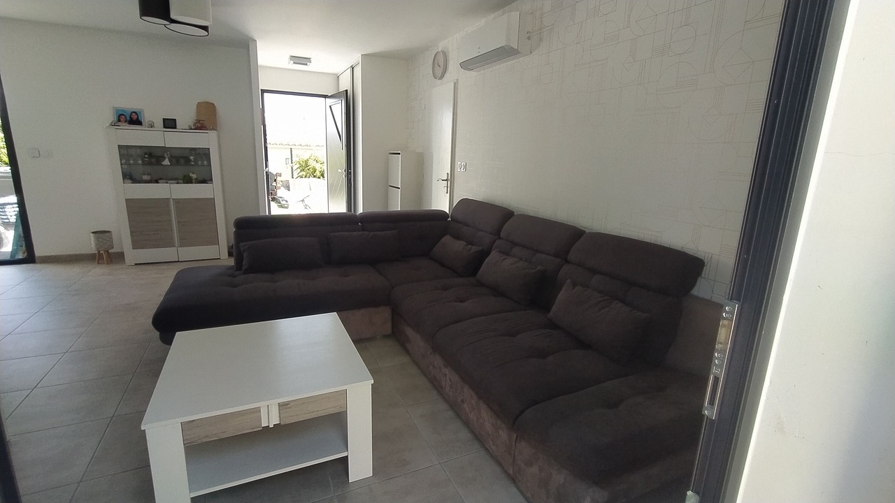 Photo of Livingroom in Vailhauques