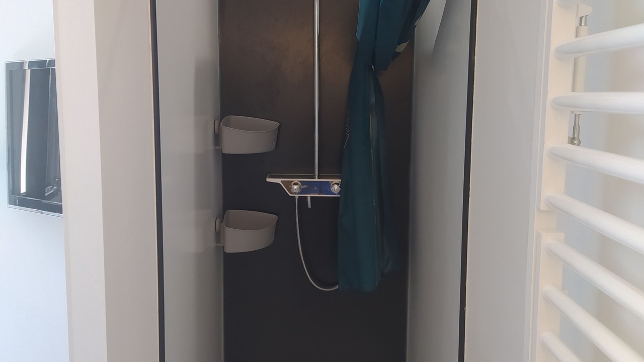 Photo of Bathroom in Vailhauques