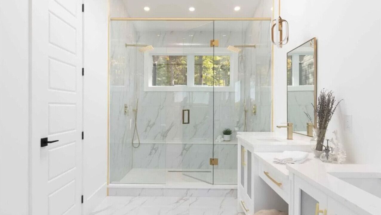 Photo of Bathroom in Bracebridge