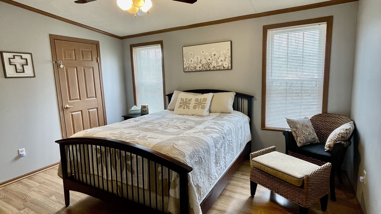 Photo of Bedroom in Sister Lakes