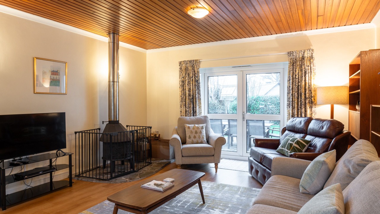 Photo of Livingroom in Rock