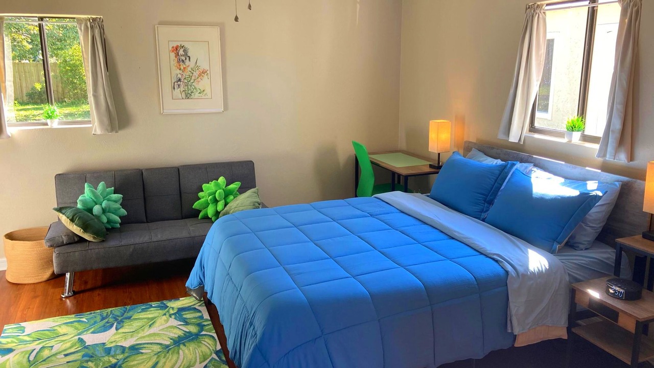 Photo of Bedroom in DeBary