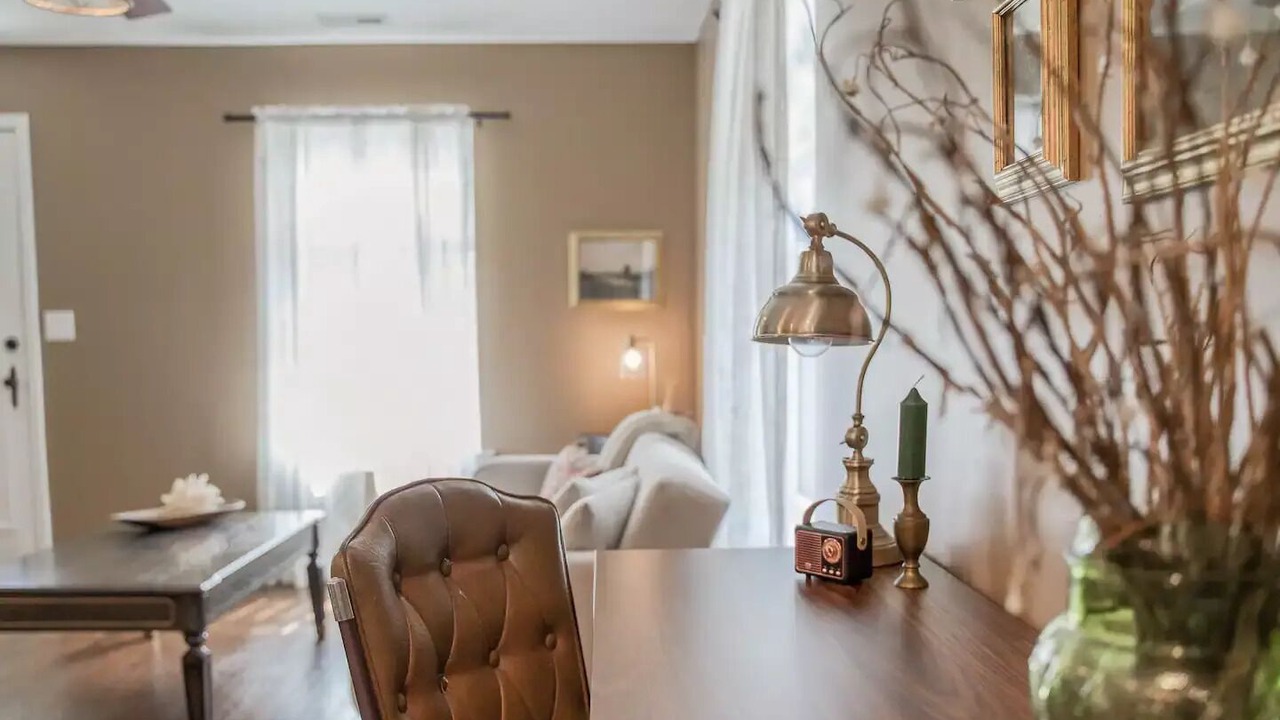 Photo of Livingroom in St. James