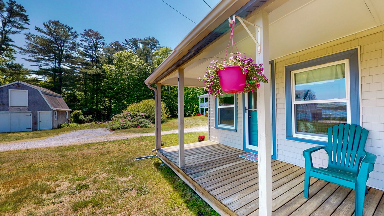 Photo of Patio Balcony in Cataumet