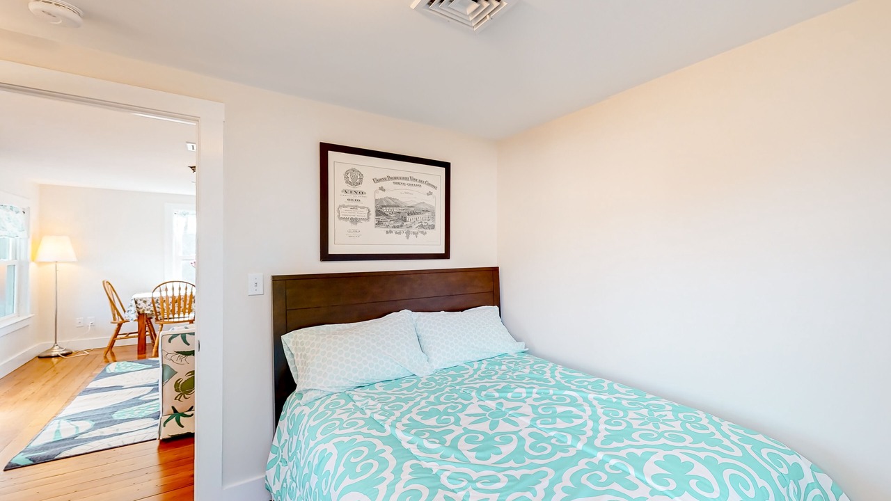 Photo of Bedroom in Cataumet