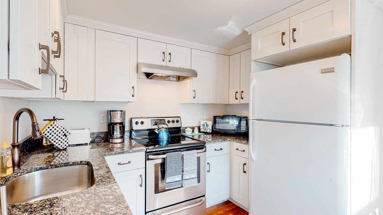 Photo of Kitchen in Cataumet