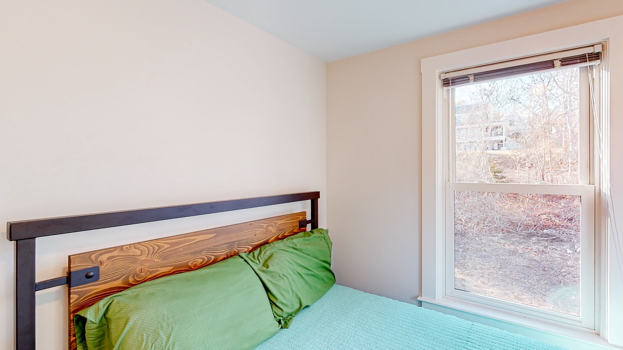 Photo of Bedroom in Cataumet