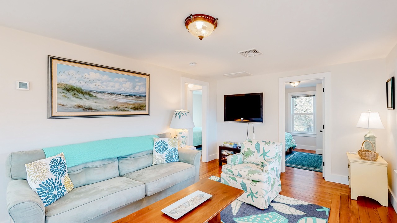 Photo of Livingroom in Cataumet