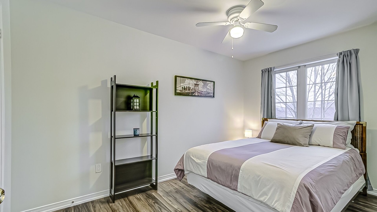 Photo of Bedroom in O'Connor - Parkview