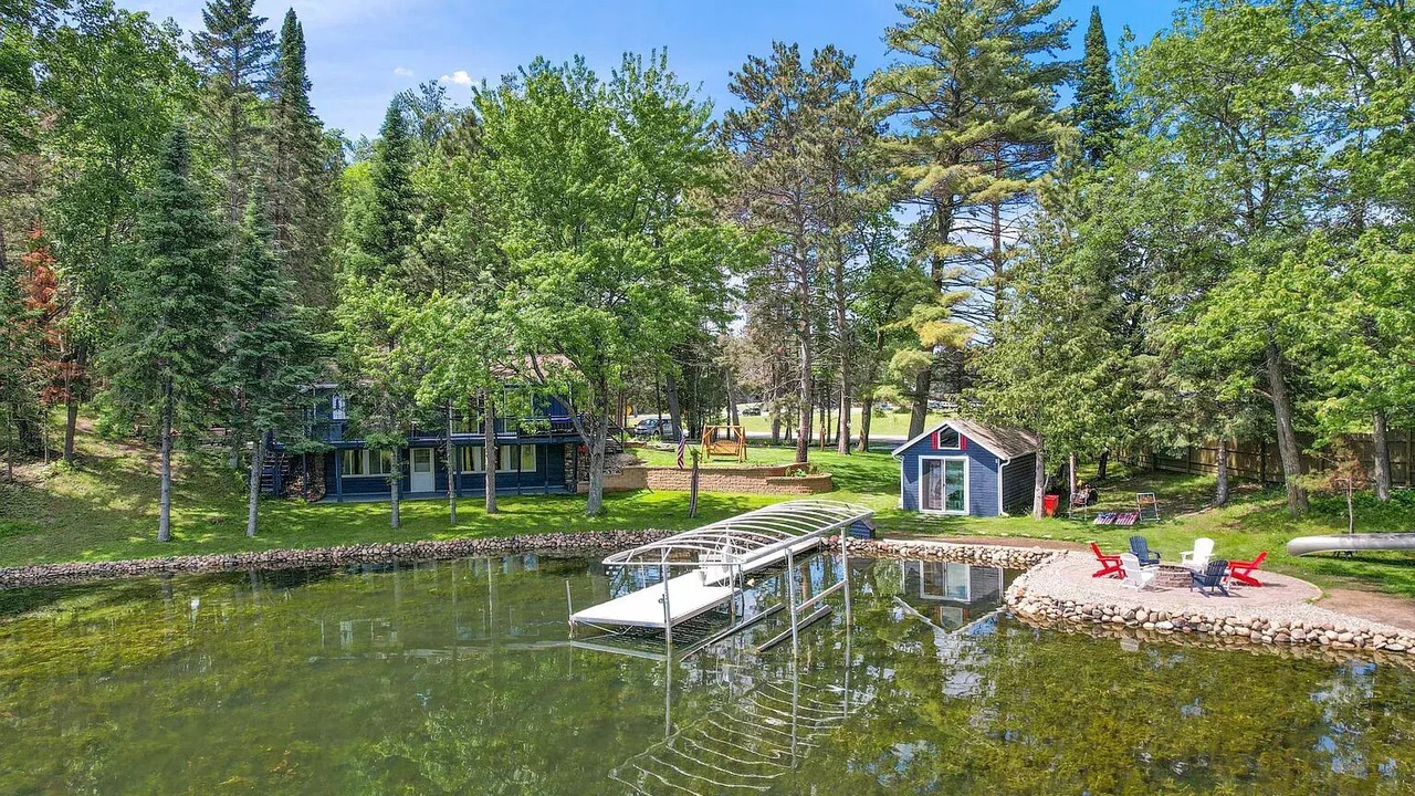 Photo of Bedroom in Crosslake