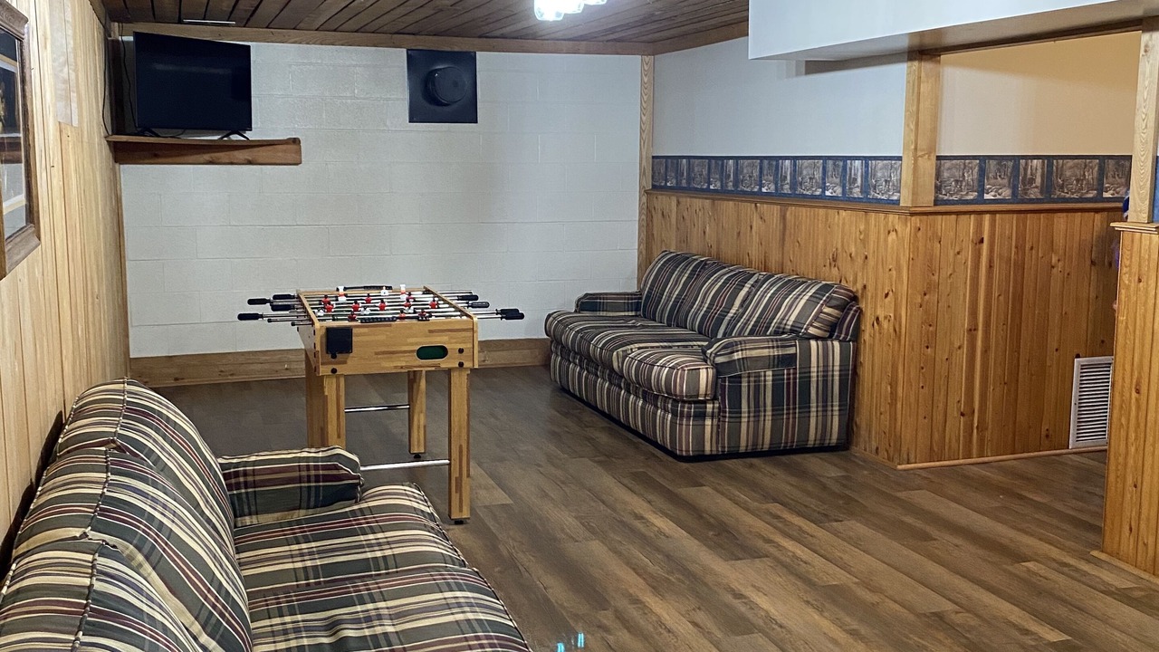 Photo of Bedroom in South Range