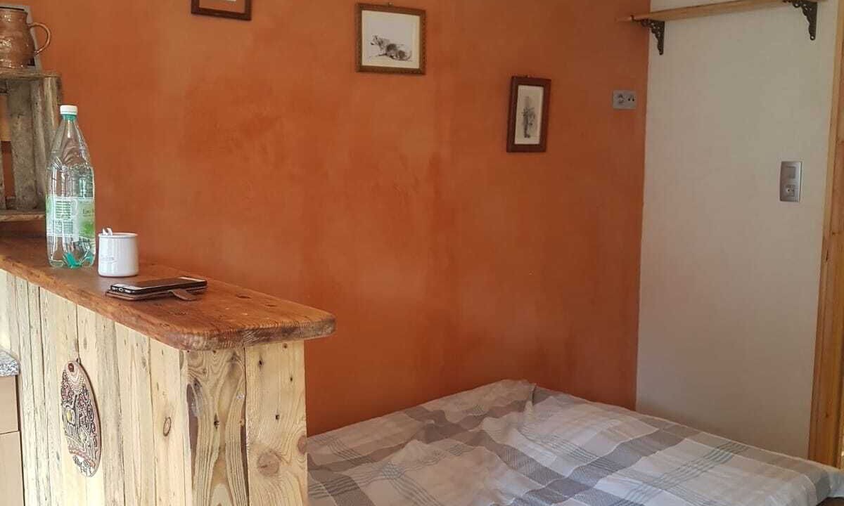 Photo of Others in Albe