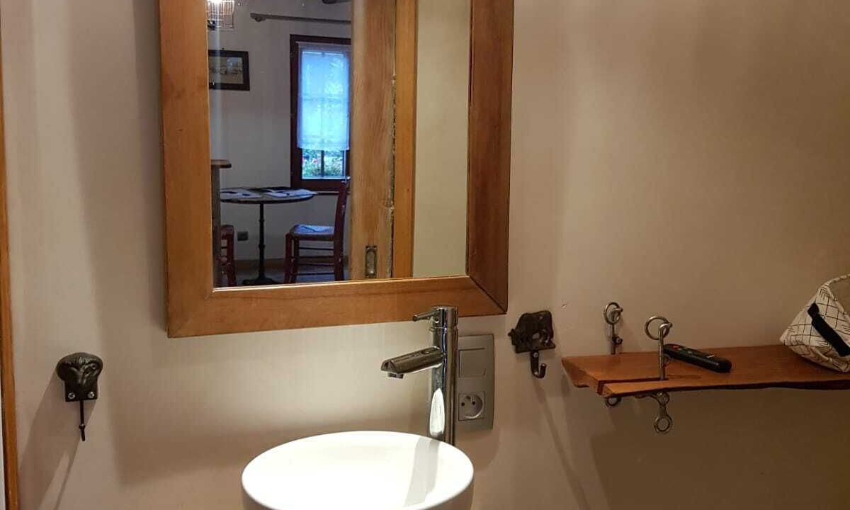 Photo of Bathroom in Albe