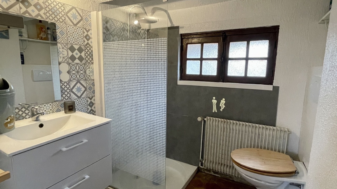 Photo of Bathroom in Brinville