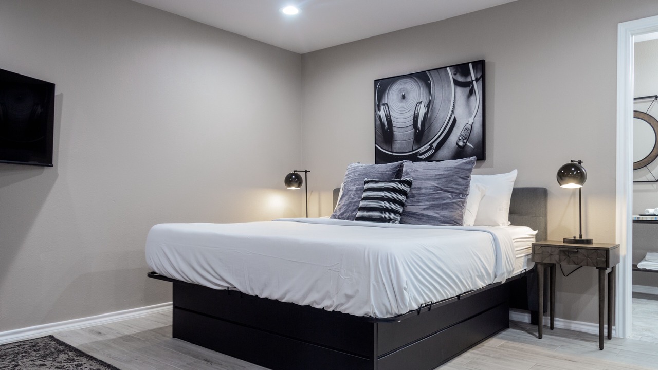 Photo of Bedroom in Montrose