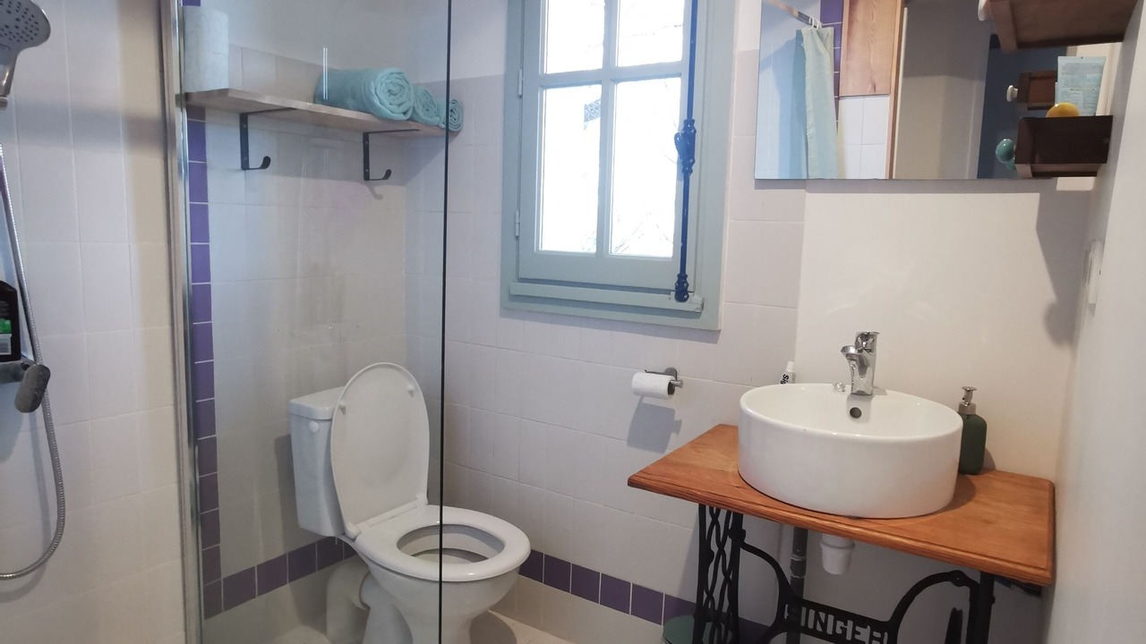 Photo of Bathroom in Varilhes