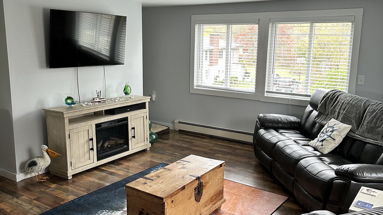 Photo of Livingroom in Wareham